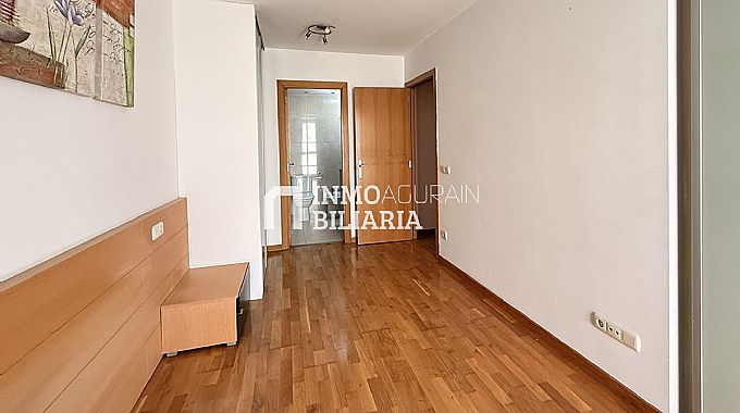 PISO EN VENTA EN ANSOAIN 