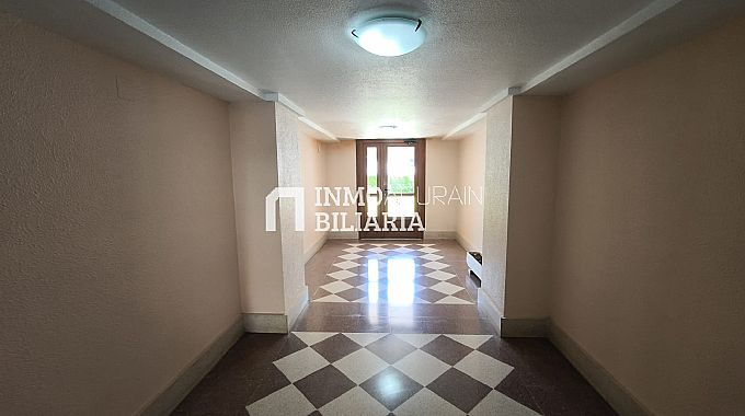 PISO + GARAJE O ALMAC�N