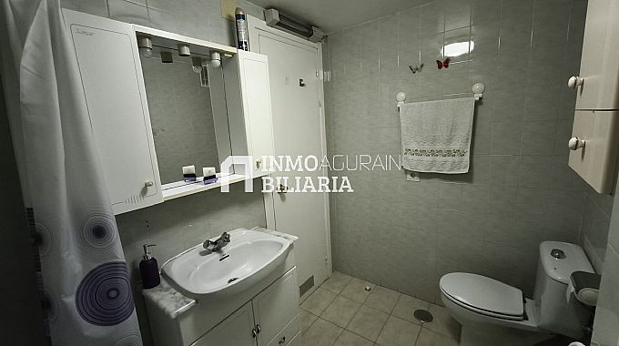 PISO + GARAJE O ALMAC�N