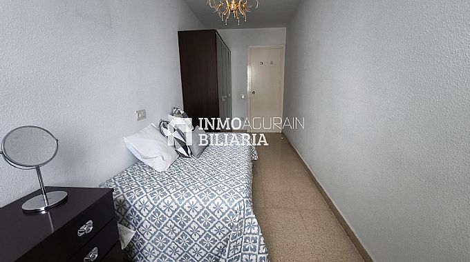PISO + GARAJE O ALMAC�N
