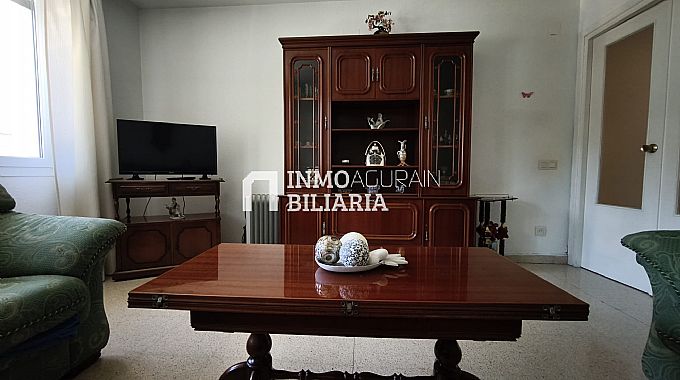 PISO + GARAJE O ALMAC�N