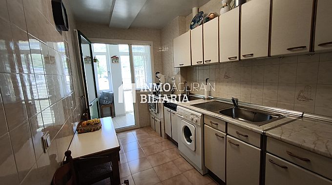 PISO + GARAJE O ALMAC�N