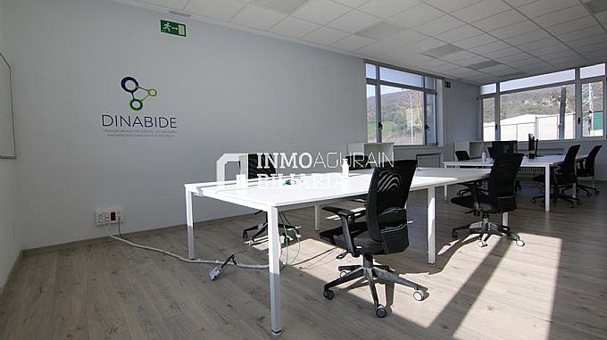 SE ALQUILA OFICINA EN IRURTZUN