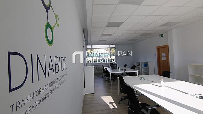 SE ALQUILA OFICINA EN IRURTZUN