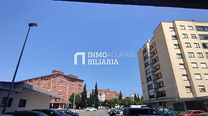 SE VENDE LOCAL EN LA CALLE IRUNLARREA