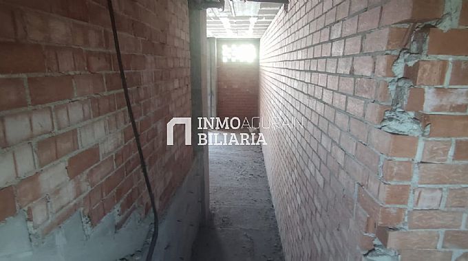 SE VENDE LOCAL EN LA CALLE IRUNLARREA