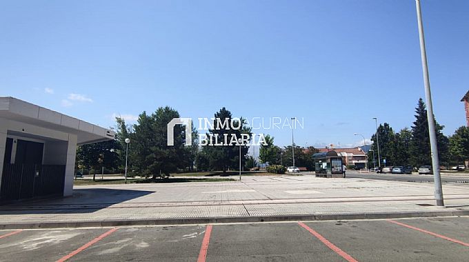 SE VENDE LOCAL EN LA CALLE IRUNLARREA