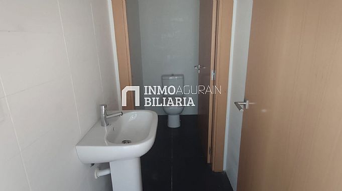 SE VENDE OFICINA EN CALLE BERRIOZAR DE ANSOAIN