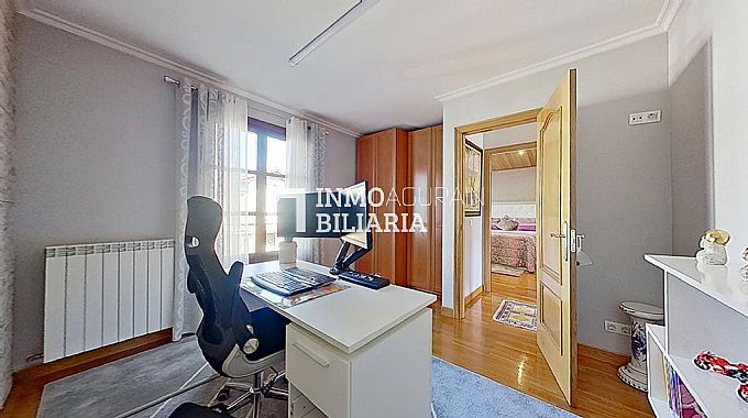 UNIFAMILIAR EN URDIAIN