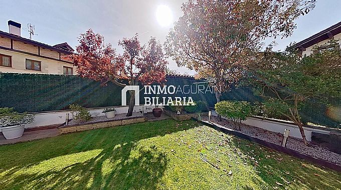 UNIFAMILIAR EN URDIAIN