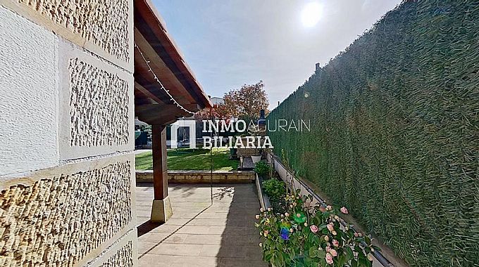 UNIFAMILIAR EN URDIAIN