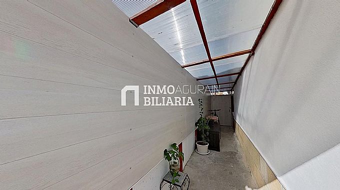 UNIFAMILIAR EN URDIAIN