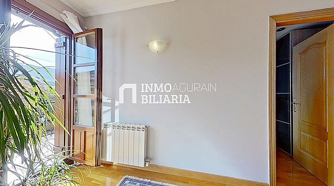 UNIFAMILIAR EN URDIAIN
