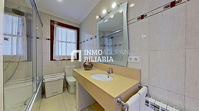 UNIFAMILIAR EN URDIAIN