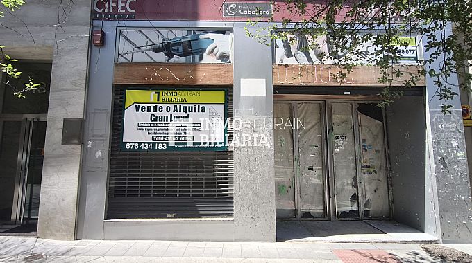 Venta / Alquiler de local comercial en Pamplona