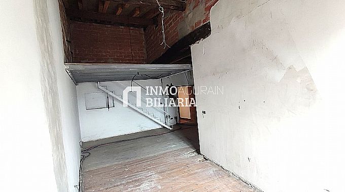 APARTAMENTO EN CALLE CORRERIA