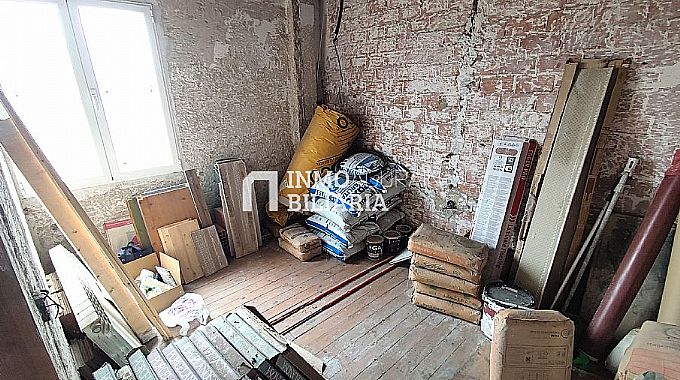 APARTAMENTO EN CALLE CORRERIA
