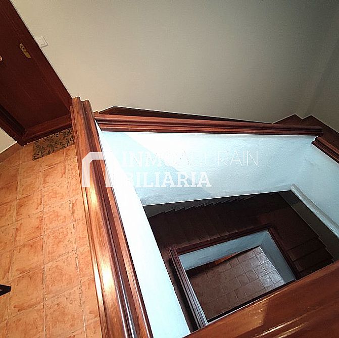 APARTAMENTO EN CALLE CORRERIA - 10