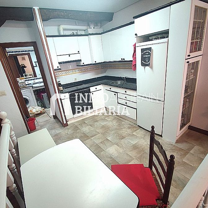 APARTAMENTO EN EL CENTRO DE VITOIRA-GASTEIZ - 1