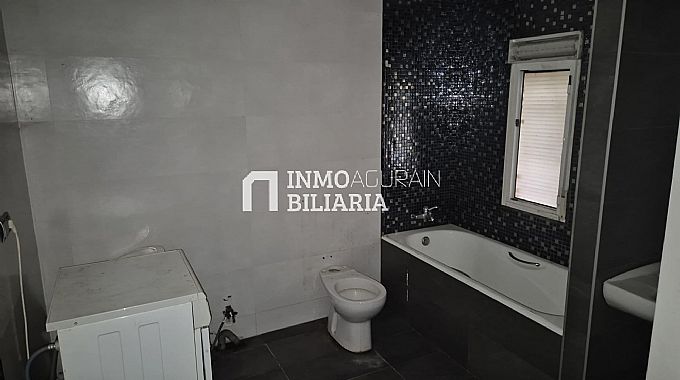 CASA INDEPENDIENTE EN ALBENIZ