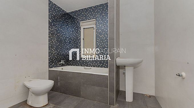 CASA INDEPENDIENTE EN ALBENIZ