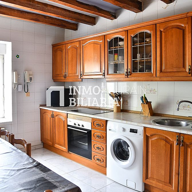 INMOBILIARIA AGURAIN VENDE CASA EN ALBENIZ - 7