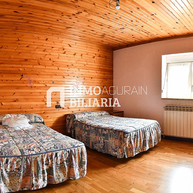 INMOBILIARIA AGURAIN VENDE CASA EN ALBENIZ - 3