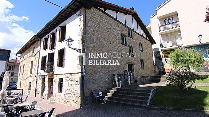 VENTA DE EDIFICIO RESIDENCIAL EN ARAIA 