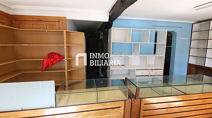 VENTA DE EDIFICIO RESIDENCIAL EN ARAIA 