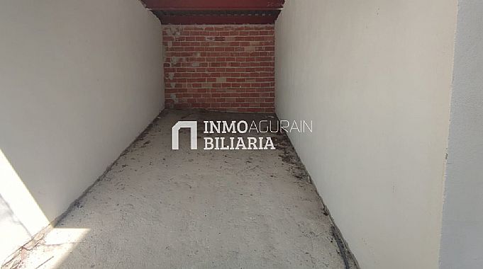 VENTA DE 7 CASAS ADOSADAS + LOCAL EN CONSTRUCCION