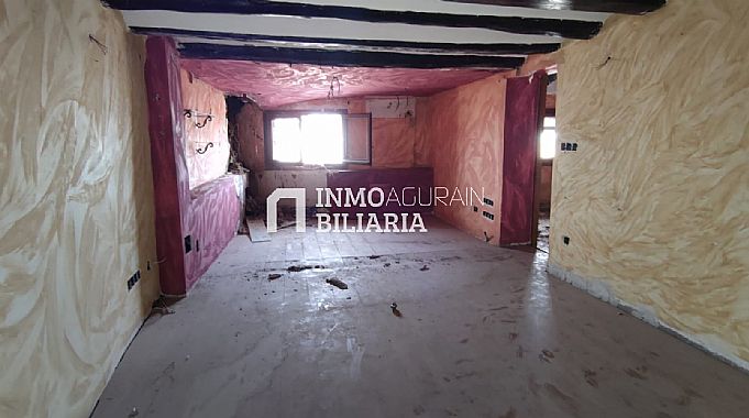 Venta de casa en Cseda