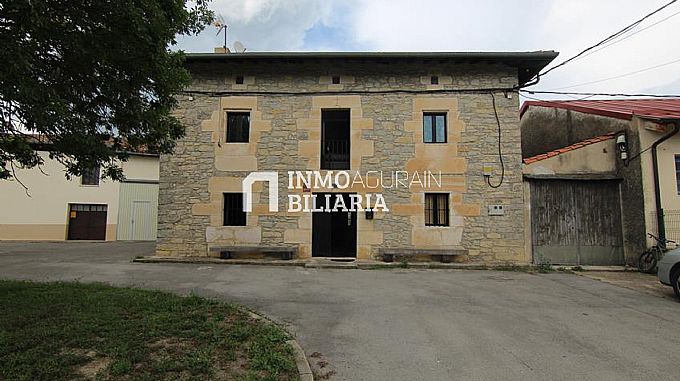 CASA EN GAZEO