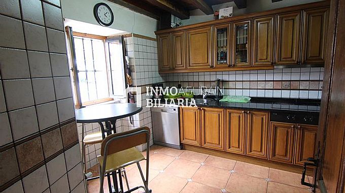 CASA EN GAZEO
