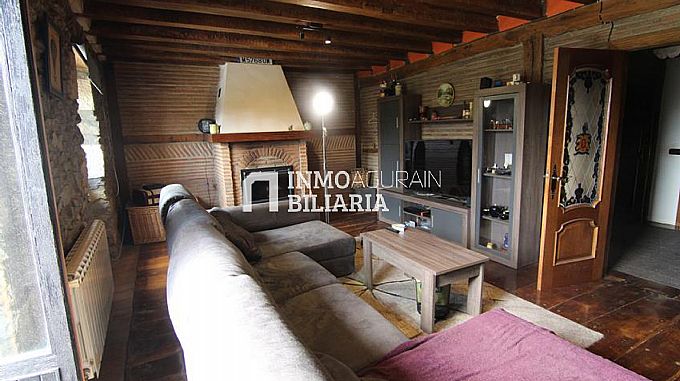 CASA EN GAZEO