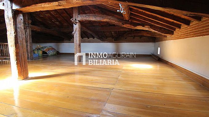 CASA EN GAZEO