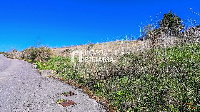 SOLAR DE USO RESIDENCIAL 