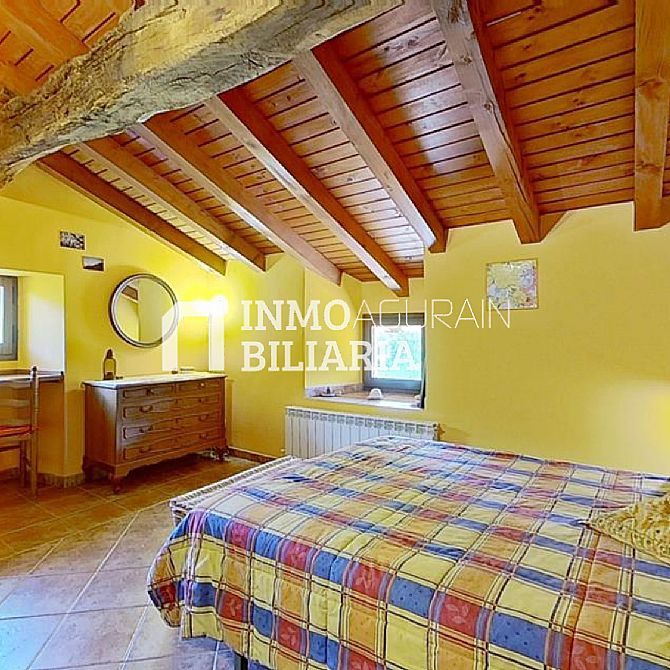 CASA UNIFAMILIAR CON TERRENO Y ASCENSOR EN IZURDIAGA - 3