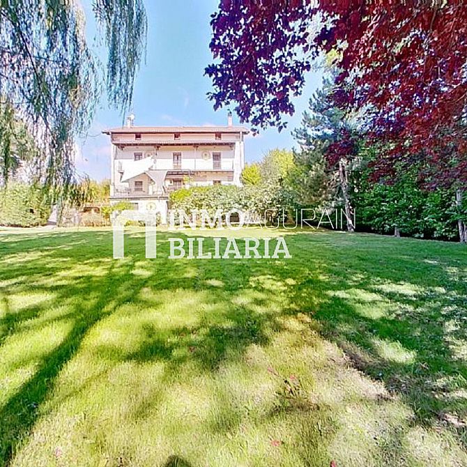 CASA UNIFAMILIAR CON TERRENO Y ASCENSOR EN IZURDIAGA - 17