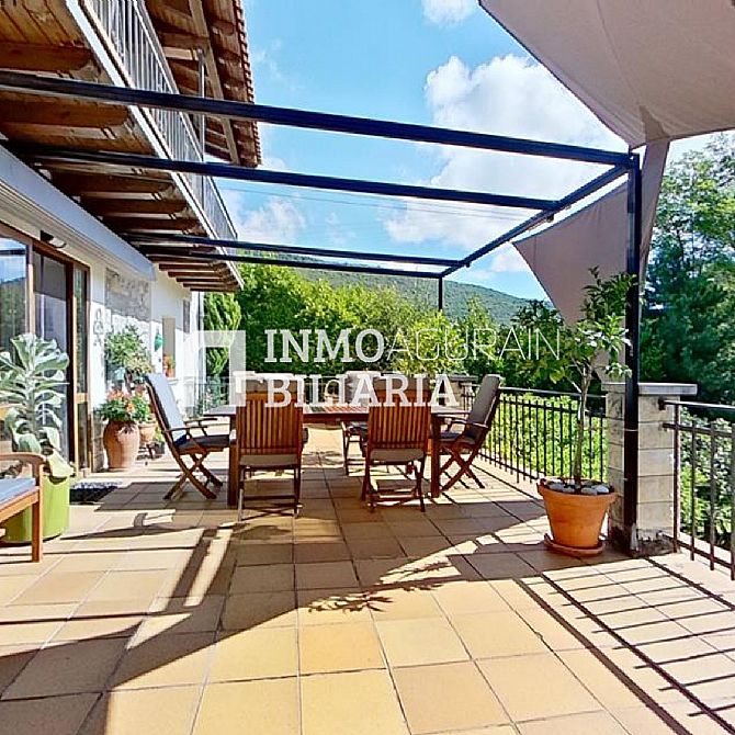 CASA UNIFAMILIAR CON TERRENO Y ASCENSOR EN IZURDIAGA - 19