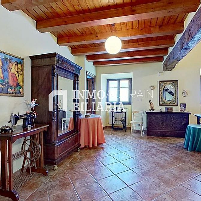 CASA UNIFAMILIAR CON TERRENO Y ASCENSOR EN IZURDIAGA - 38
