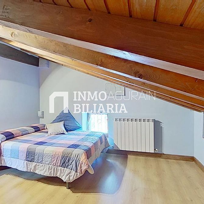 CASA UNIFAMILIAR CON TERRENO Y ASCENSOR EN IZURDIAGA - 58