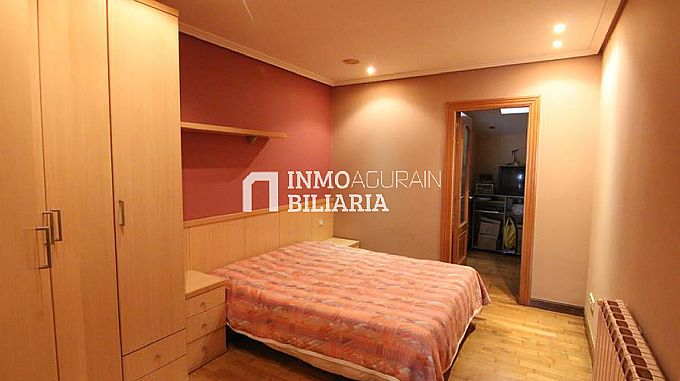 SE VENDE CASA ADOSADA EN OLAZTI/OLAZAGUTIA