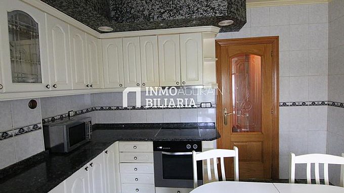 SE VENDE CASA ADOSADA EN OLAZTI/OLAZAGUTIA