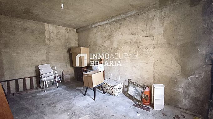 CASA UNIFAMILIAR ADOSADA EN OLAZTI/OLAZAGUTIA