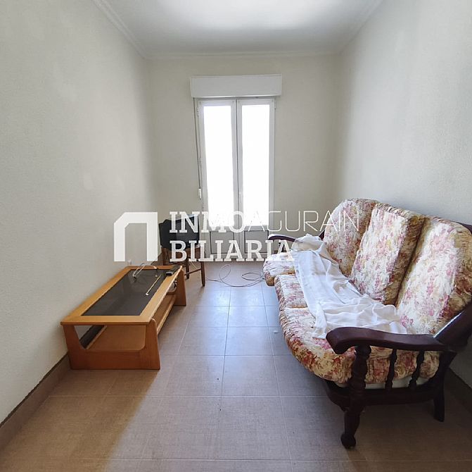 CASA UNIFAMILIAR ADOSADA EN OLAZTI/OLAZAGUTIA - 25