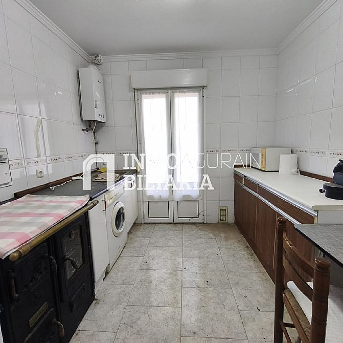 CASA UNIFAMILIAR ADOSADA EN OLAZTI/OLAZAGUTIA - 29