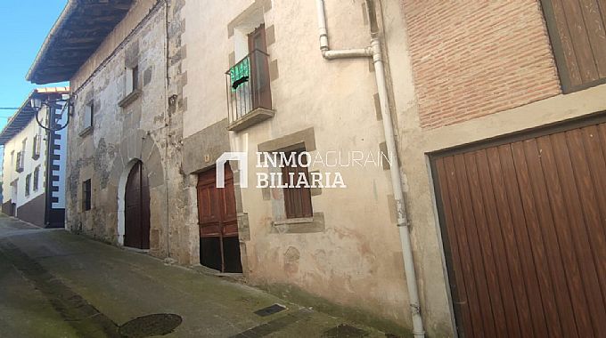 CASA A REFORMAR, REHABILITAR O DERRIBAR EN DORRAO/TORRANO