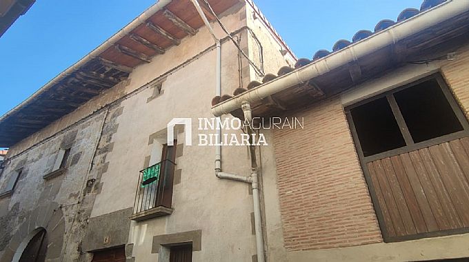CASA A REFORMAR, REHABILITAR O DERRIBAR EN DORRAO/TORRANO