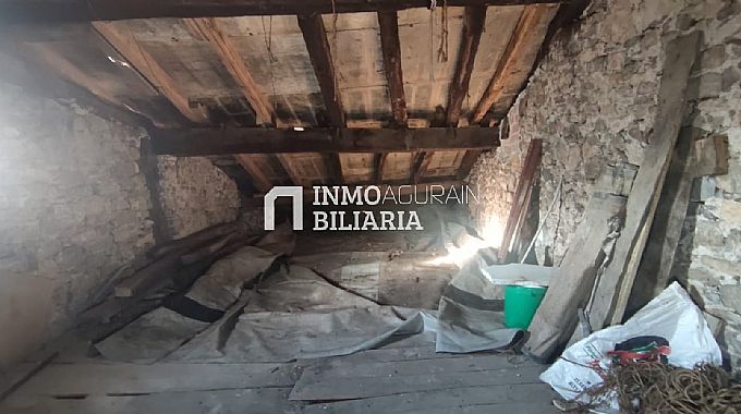 CASA A REFORMAR, REHABILITAR O DERRIBAR EN DORRAO/TORRANO