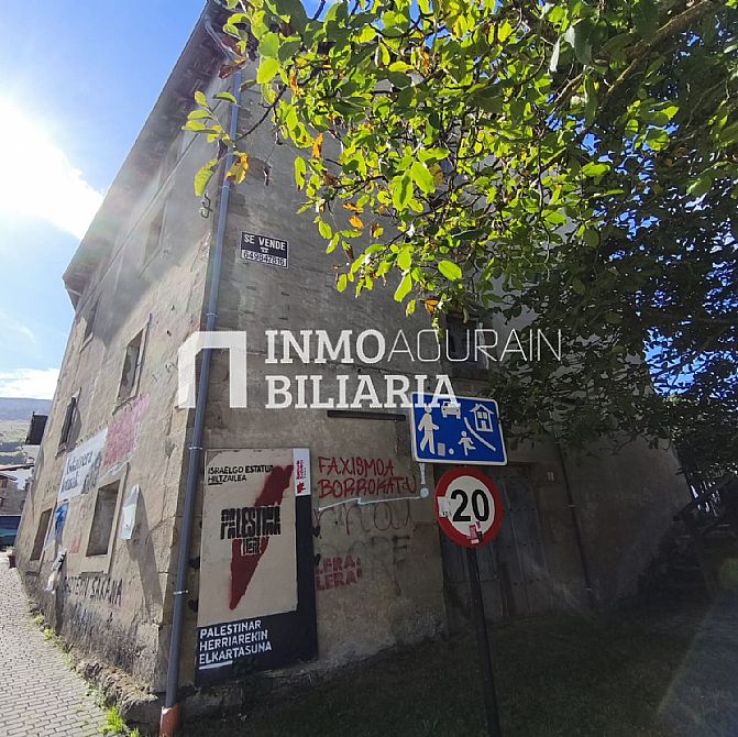 CASA A REFORMAR EN URDIAIN - 2